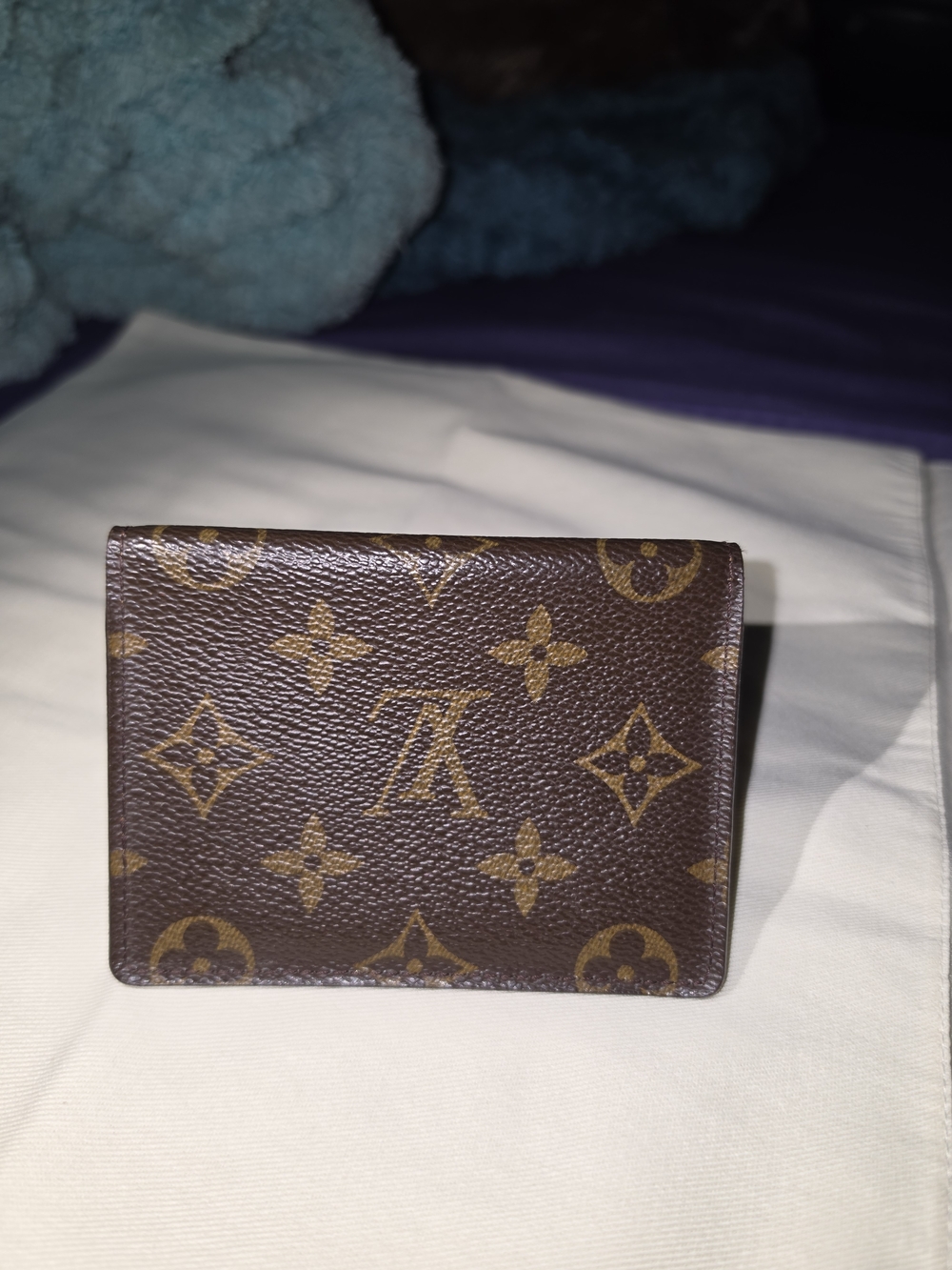 AUTHENTIC Louis Vuitton Monogram Canvas Card Holder in Brown and Gold - Picture 3 of 4